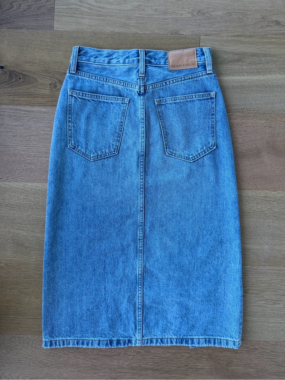 Aritzia Midi Denim Forum skirt sz 24 - Picture 2 of 12